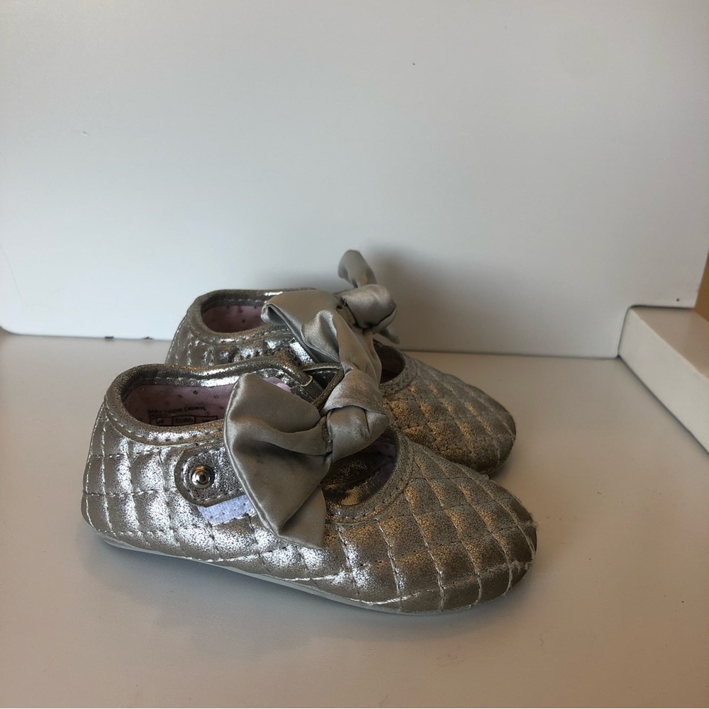 Born infant size 4 silver metallic shoes